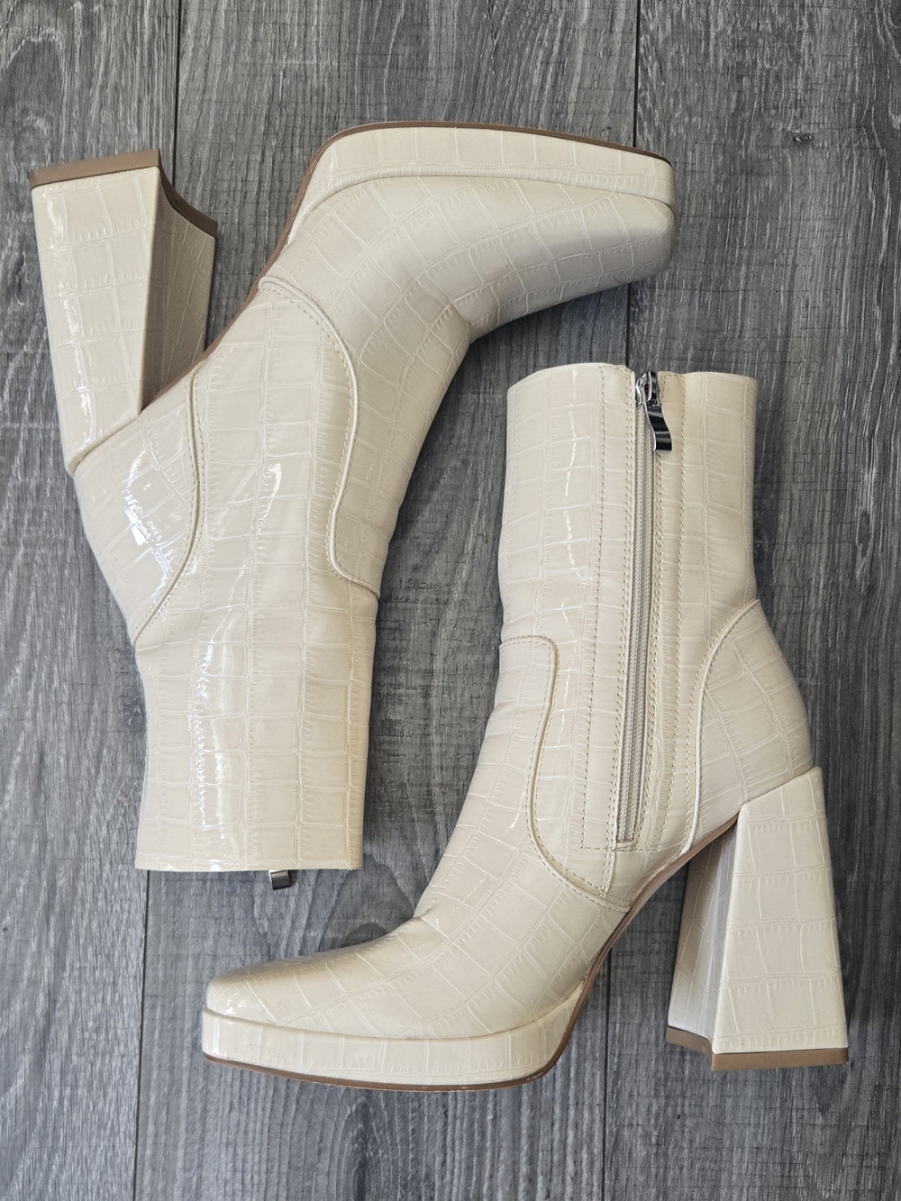 Princess Polly Jamie Croc Platform Boots Cream Square Toe Size 6. - Picture 4 of 9